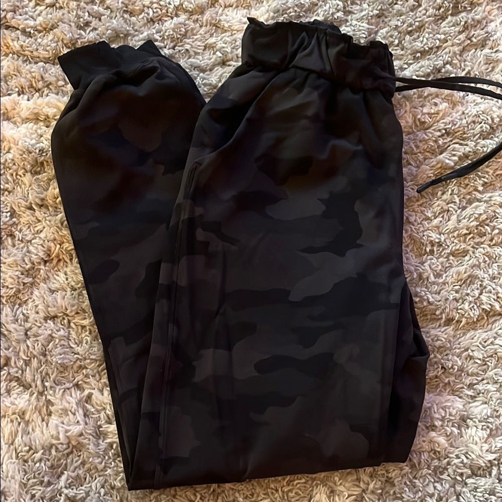 lululemon athletica Black Camo Joggers